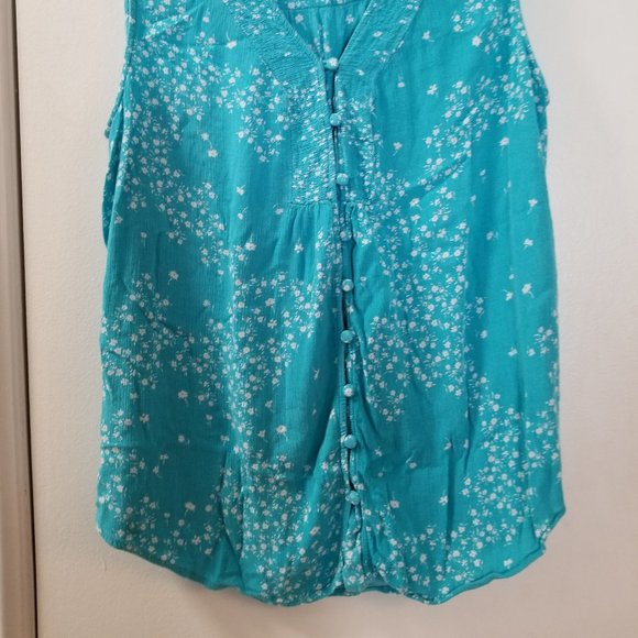 Loop Front button up rushing tank top mini floral - Picture 2 of 7